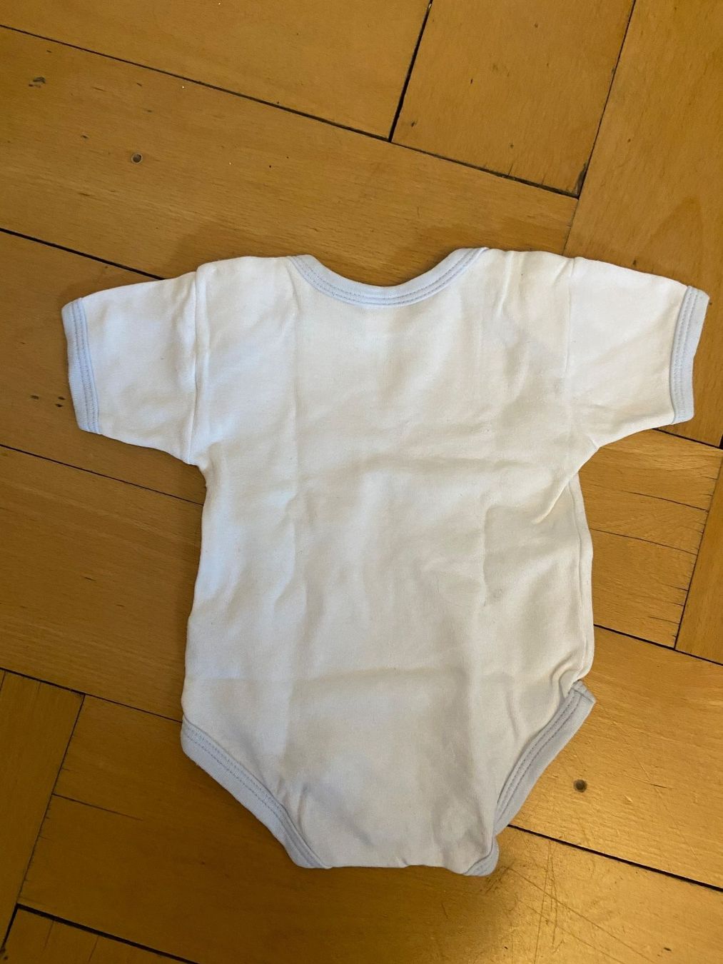 Unterwäsche: 2 Babybodys kurzarm von Idexe' Grösse 62 – Gebraucht aus Zuerich von Tozde 1