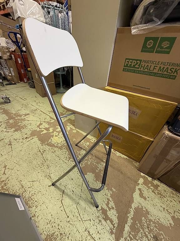 Ikea Sgabelli: 3 Stk. Ikea Franklin Barstühle – Usato da Necker venduto da liq24 1