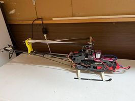 Vendo TRex 500X e 450 inclusi di fusoliera e radio futaba 