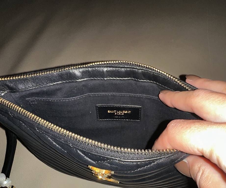 Saint Laurent Borse da donna: Saint Laurent Pouch (Handtasche) – Usato da Zürich venduto da Duki88 2