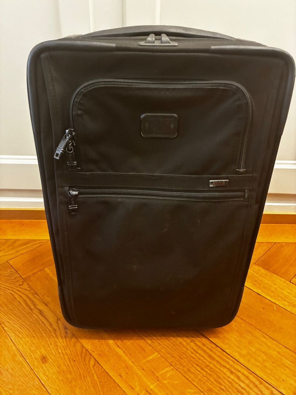 Tumi Valigie: TUMI Handgepäck-Koffer in Schwarz – Usato da Zürich venduto da jea_hzs7