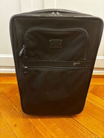 TUMI Handgepäck-Koffer in Schwarz