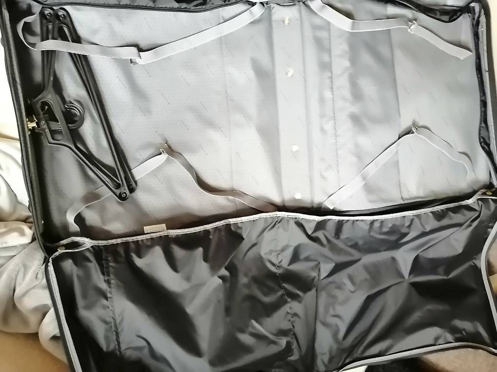 Samsonite Valigie: NEU: Exklusive Anzugtasche / Kleidersack von Samsonite – Nuovo (secondo la descrizione) da Solothurn venduto da happema 4
