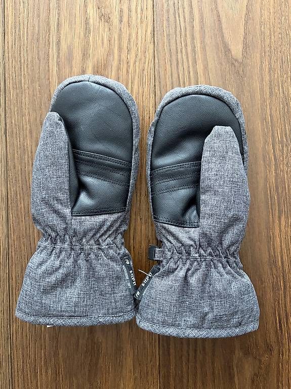 Kinderhandschuhe: Reusch Fausthandschuhe Gr. 4.5 – Gebraucht aus Ostermundigen von Loeru7 1