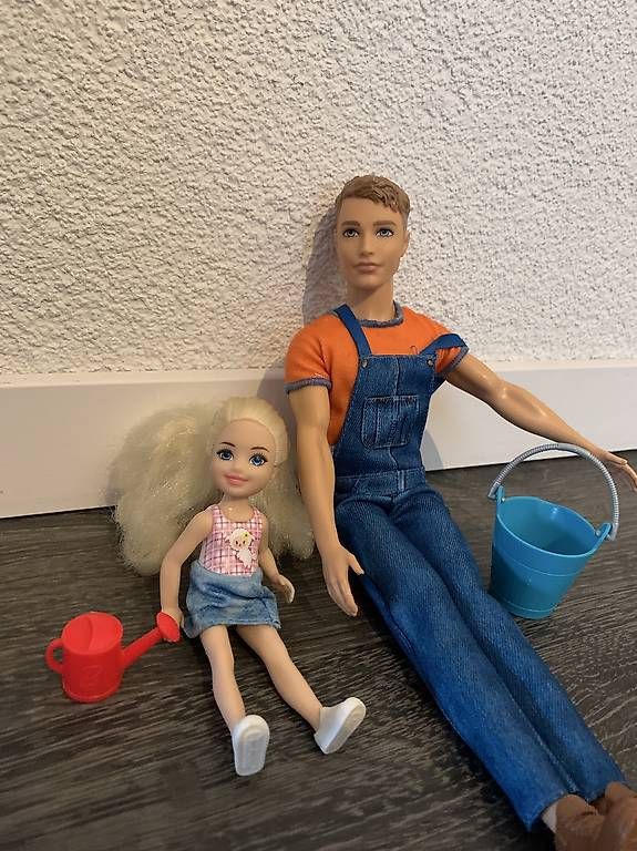 Puppen: Barbie Set mit 2 Puppen  – Gebraucht aus Neftenbach von Zimmi013
