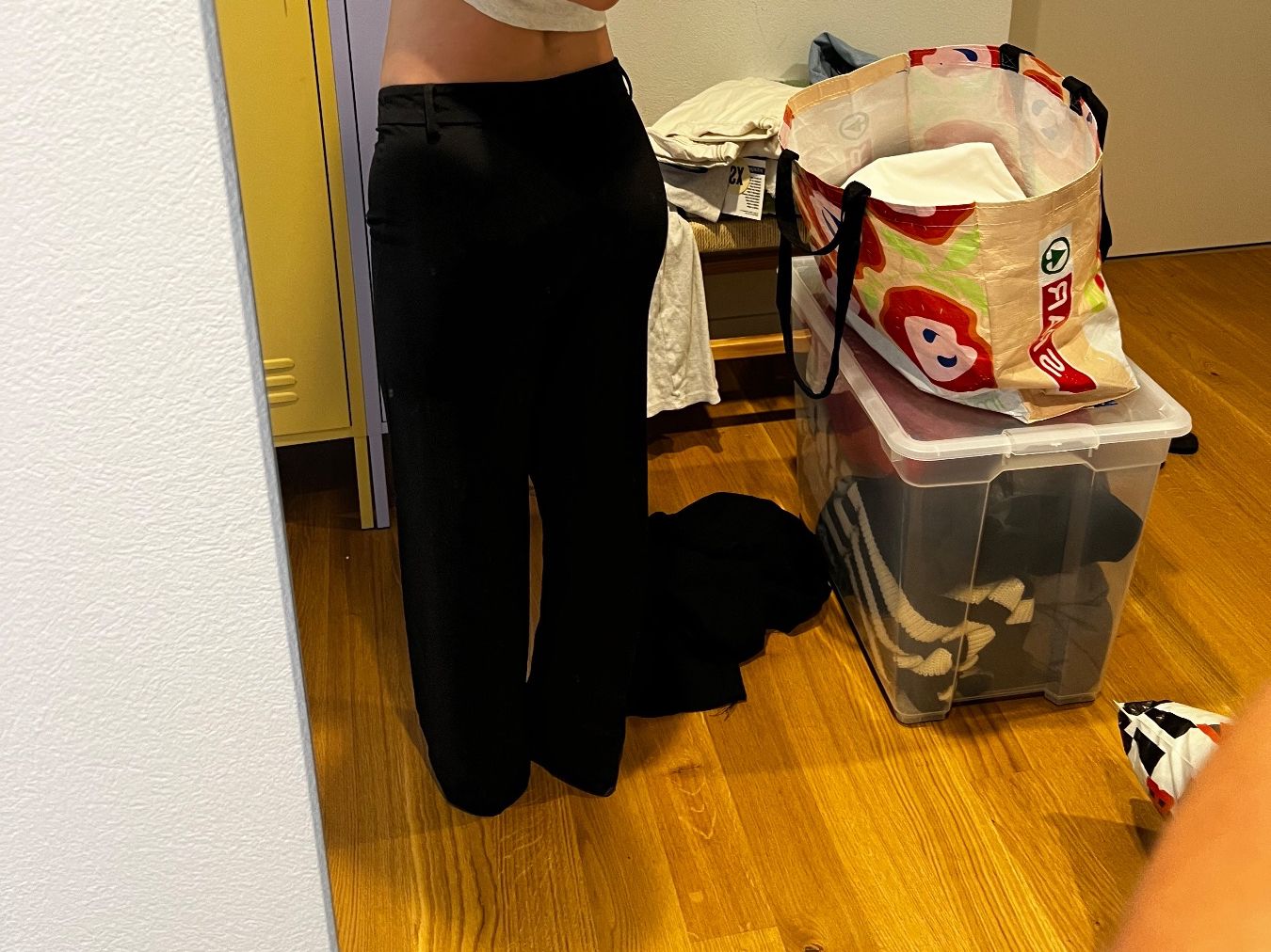 Pantalons: Lowwaist Stoffhose – D'occasion à Liestal par lau_sjm2 1