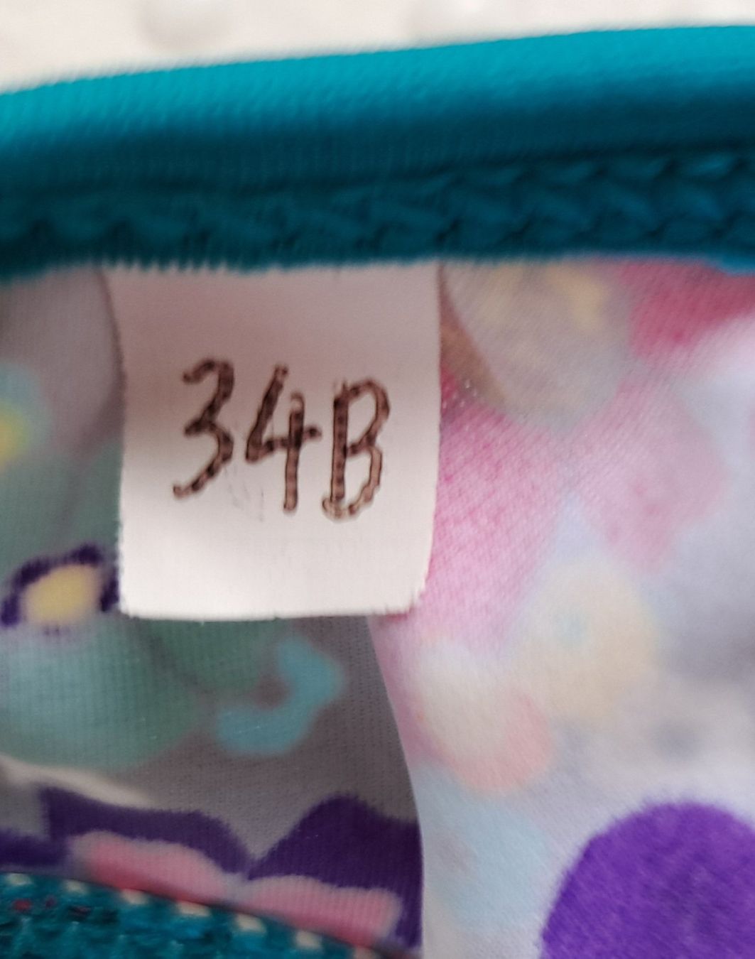 Costumi da bagno & Bikini: Neu! Blumiges Bikinioberteil 34B – Nuovo e nell'imballaggio originale da Gysenstein venduto da joshuas81 3