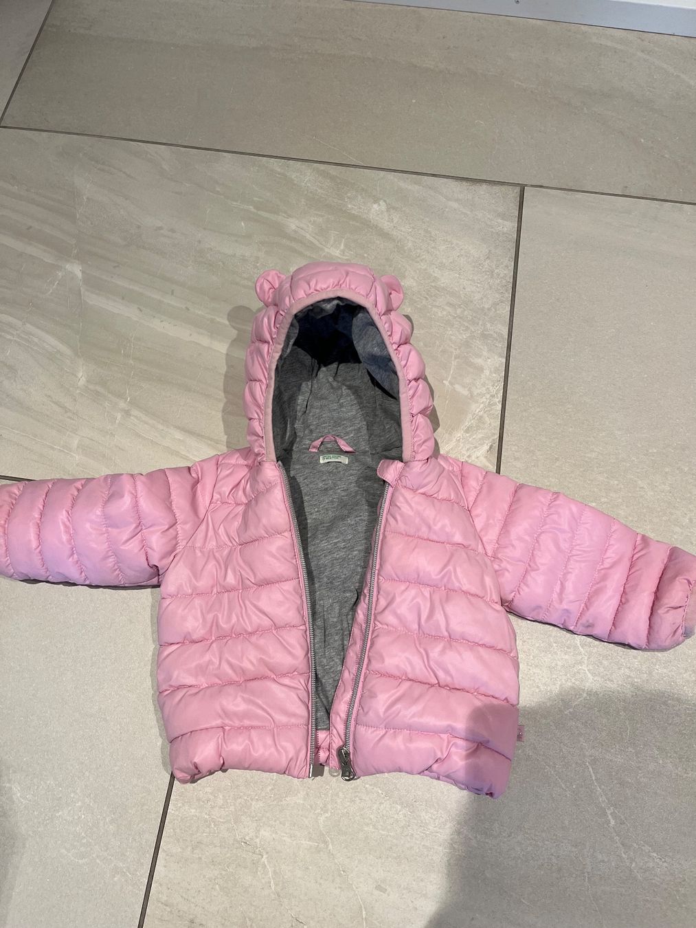 Benetton Jacken & Mäntel: Winterjacke 7-9 Monaten – Gebraucht aus Zürich von adriana_d85