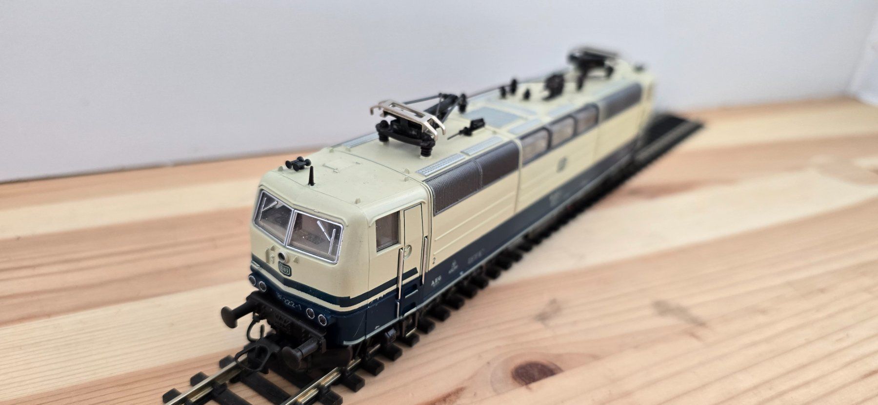 Roco Modelleisenbahnen: Roco H0 4142 A BR 181 222-1 DB – Gebraucht aus Büsserach von ModellbahnDepot 4