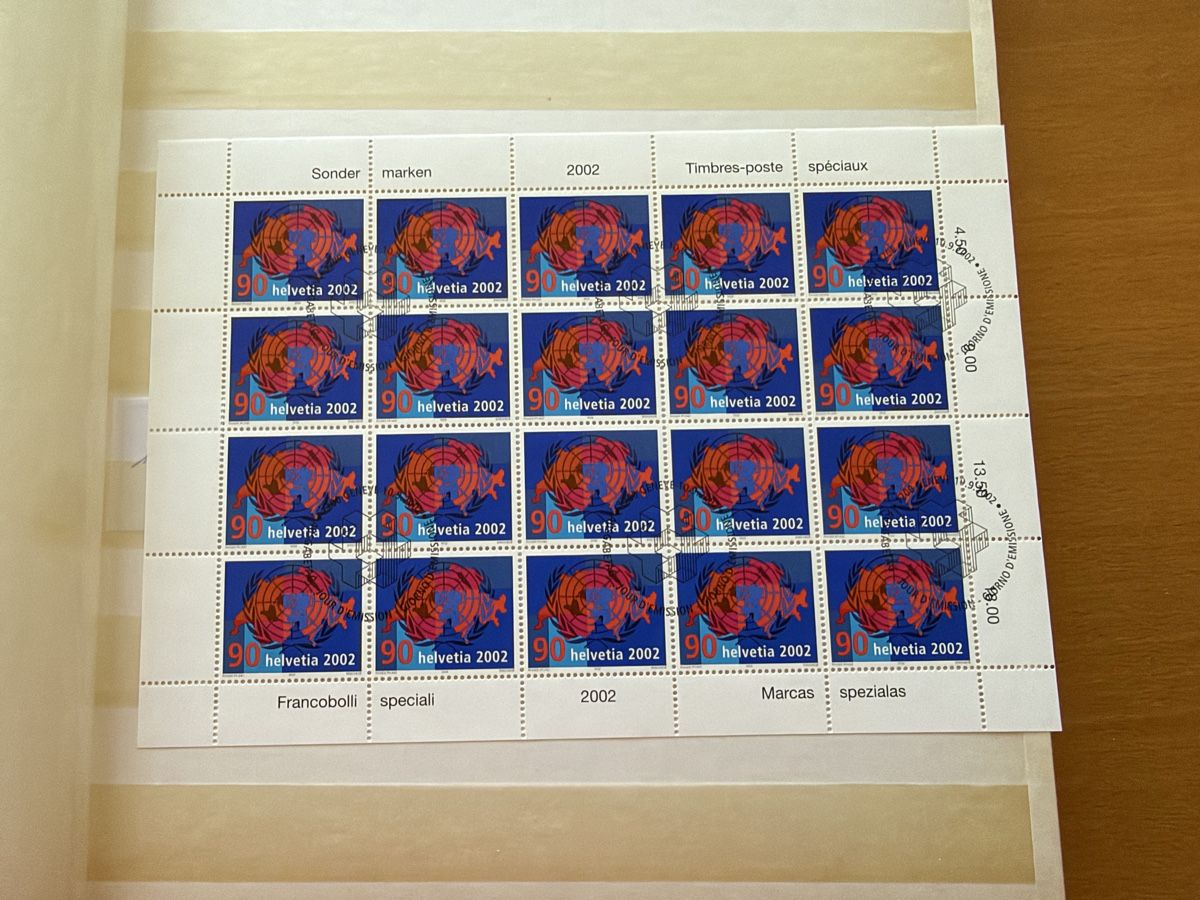 Tutti i francobolli: Kleinbogen mit Ausgabetag Stempel 2002 – Nuovo (secondo la descrizione) da Murgenthal venduto da Tina_4055