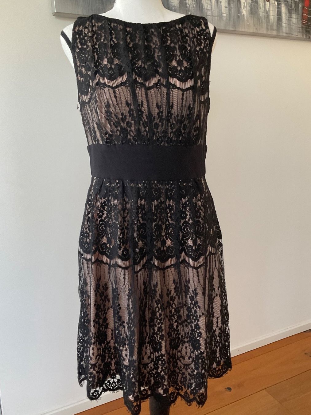 Vestiti: SPITZENKLEID MARKE SWING – Nuovo (secondo la descrizione) da Buchs ZH venduto da Automatic007 1
