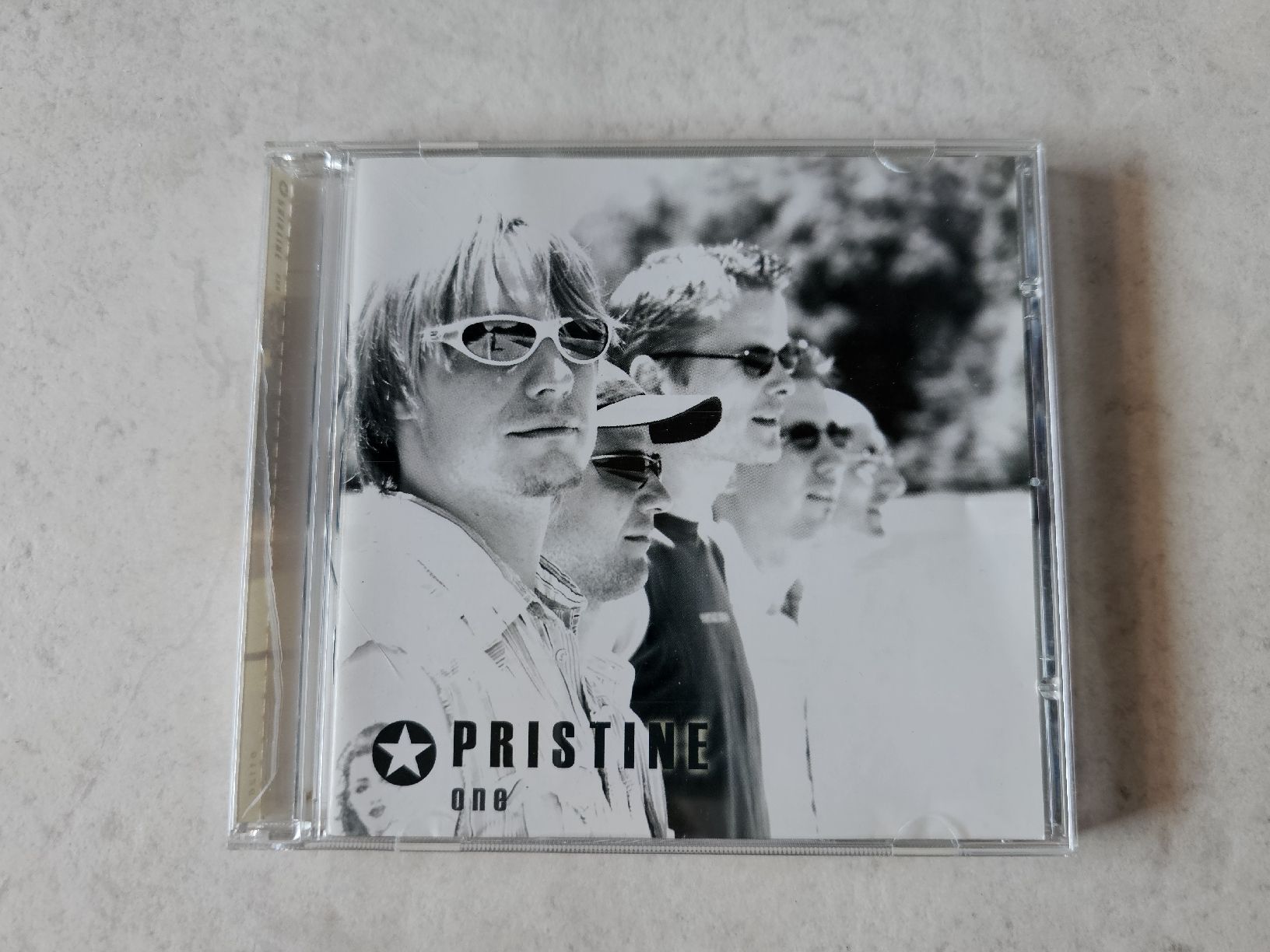 CD: Pristine  -  One – Usato da Schneisingen venduto da backstore24