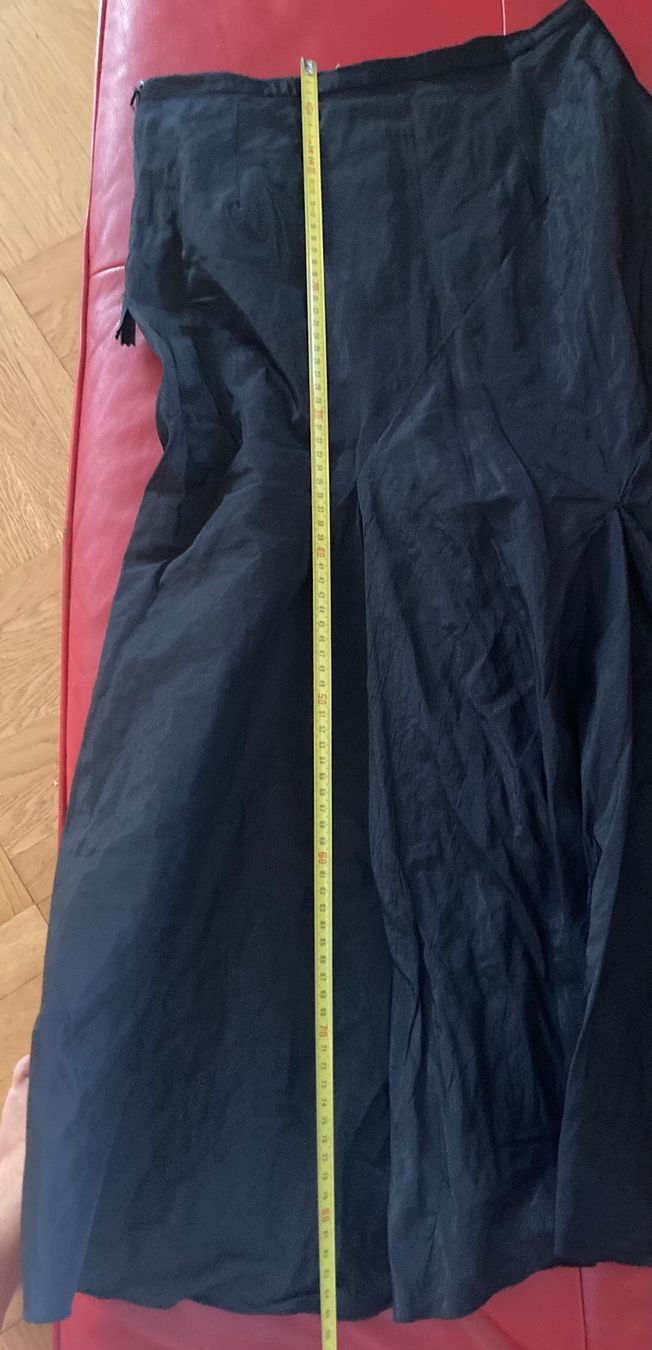 Lotti di vestiti: Ensemble jaquette+jupe bleu – Usato da Chêne-Bougeries venduto da GiovannaDiLoreto 8