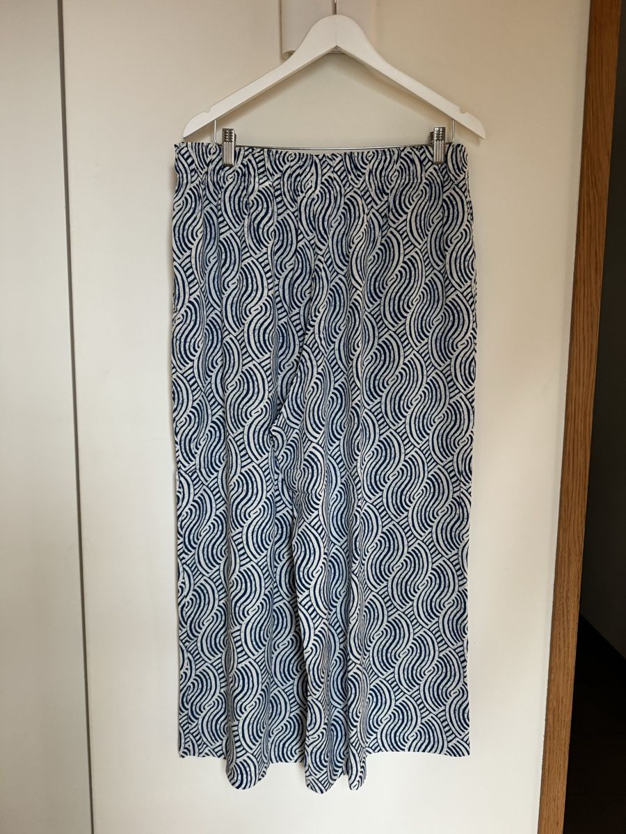 H&M Lotti di vestiti: H&M set, weite Stoffhose mit Bluse, L – Nuovo (secondo la descrizione) da Weesen venduto da sannevanrijn 2