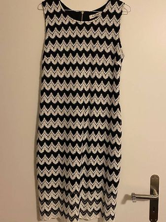 Kleid in Grösse 36/38