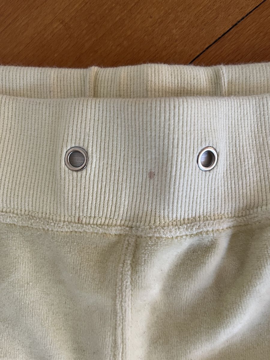 Hosen: Y2k Style Samthose hellgelb, Grösse M – Gebraucht aus Bern von sosophie 5