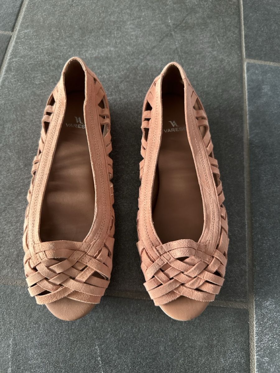 Damenschuhe: Varese Halbschuhe Gr. 37 – Gebraucht aus Wileroltigen von torro11