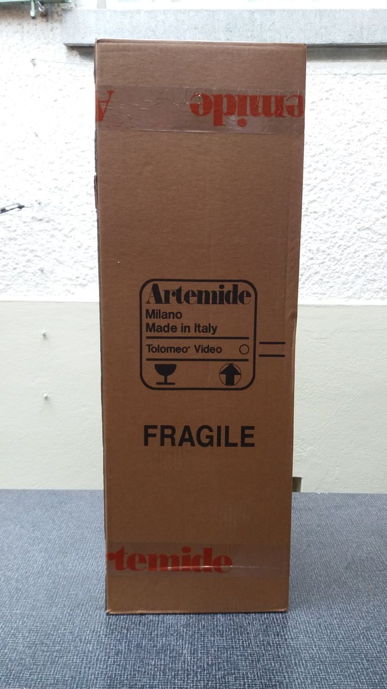Artemide Lampen: Tischlampe – Neu und originalverpackt aus Thun von Christhun