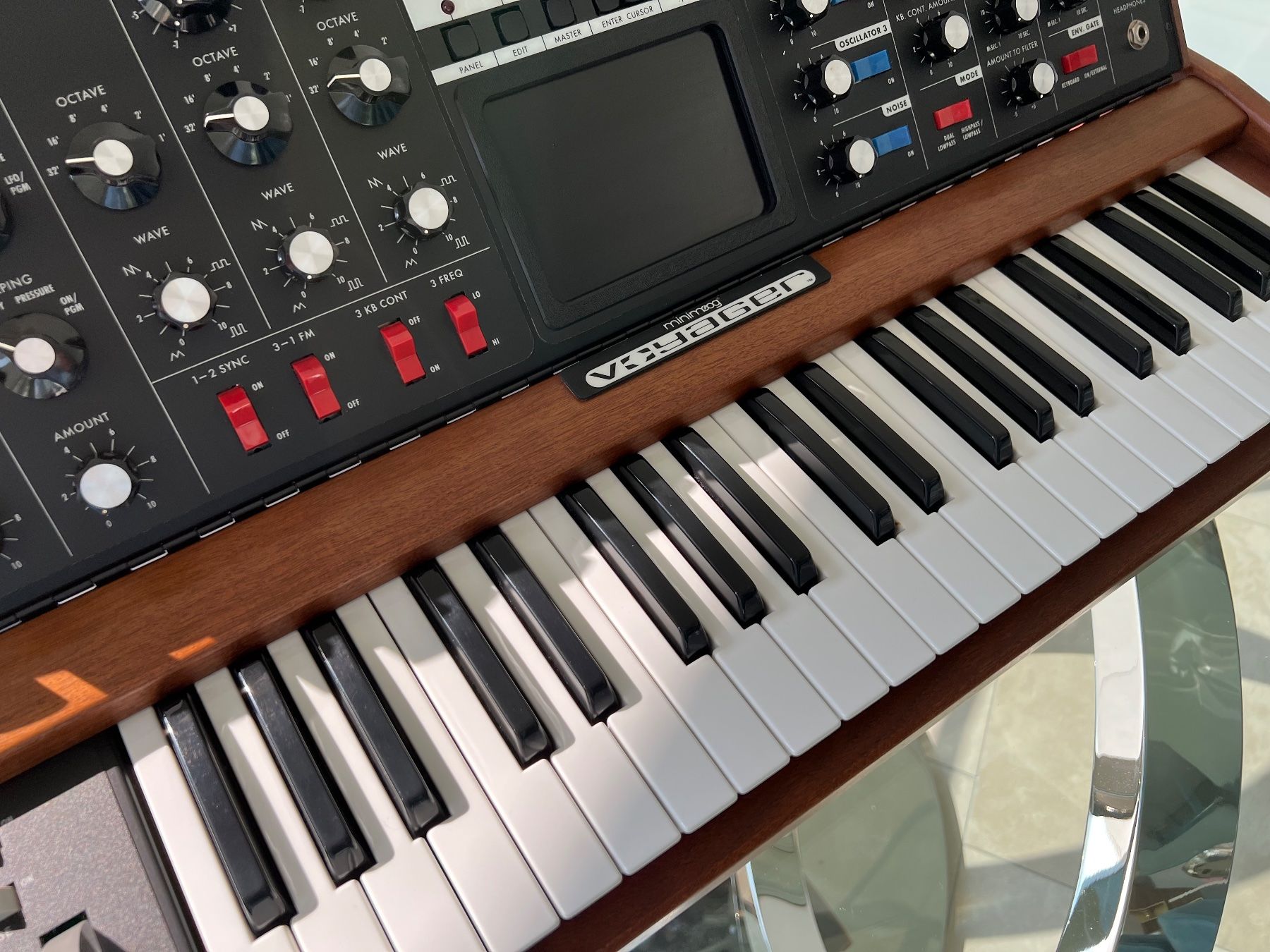 Moog Strumenti musicali: Moog Voyager - Collectors Item – Usato da Meggen venduto da IT4Sale 2