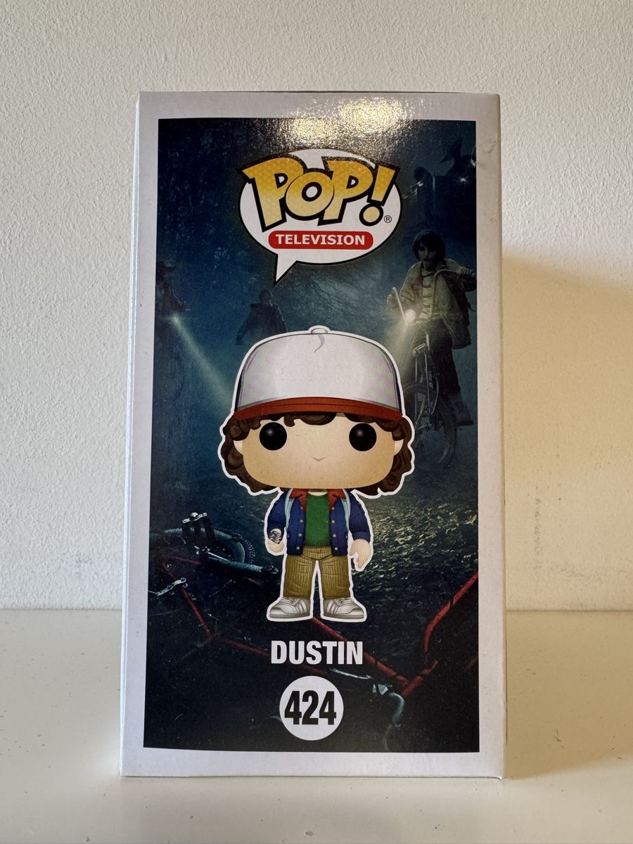 Funko Statuette: Funko Pop! Television - Dustin 424 – Usato da Comano venduto da alice_x26x 1