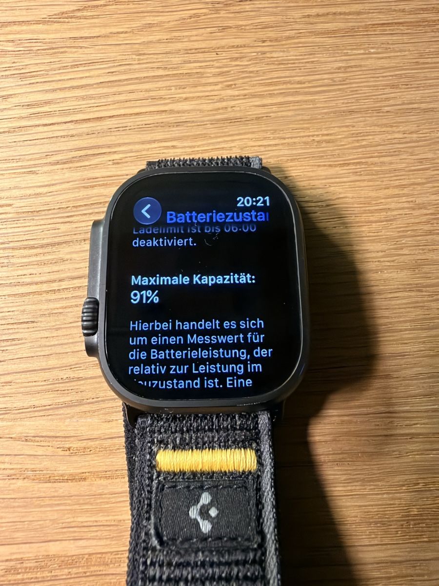 Apple Smartwatch: Apple Watch Ultra 2, schwarz – Usato da Dielsdorf venduto da MaverickCH01 6