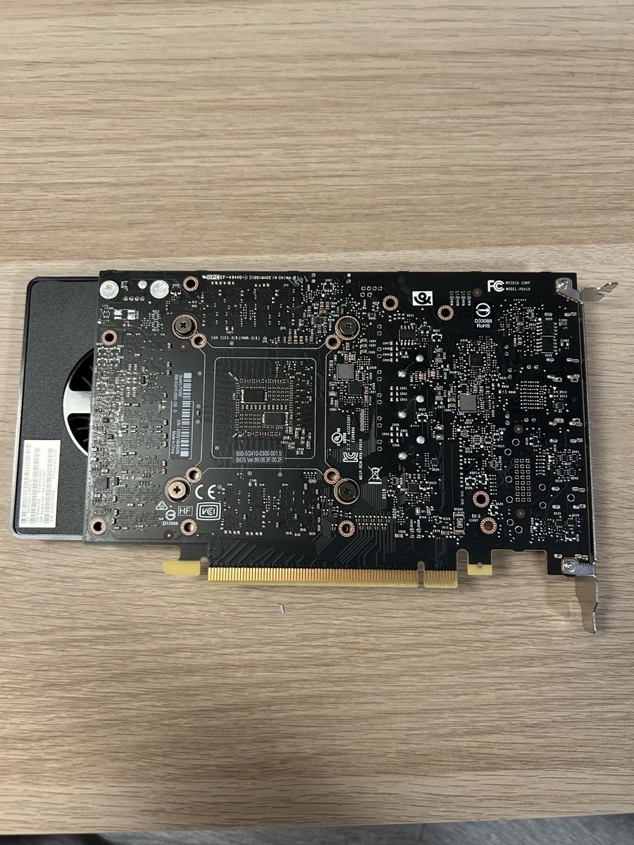 Nvidia Cartes graphiques: NVIDIA Quadro P2000 5GB – D'occasion à Dietwil par fatamorgana83 2