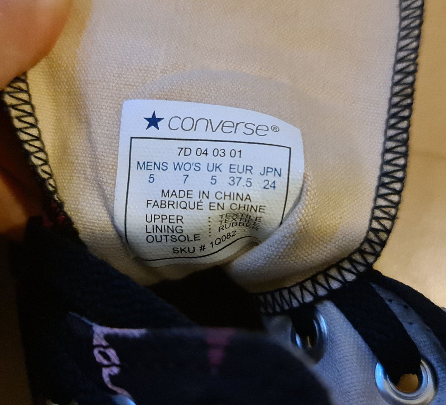 Herrenschuhe: Converse Chuck Taylor High 37.5 – Gebraucht aus Wallisellen von ast_2cxw 4
