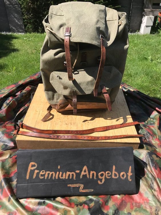 Militär Rucksack mit Gepäckriemen guter Zustand | Kaufen auf Ricardo