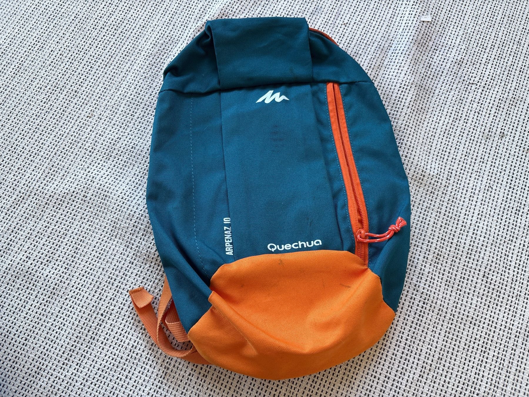 Decathlon Zaini: Quechua Arpenaz 10L Wanderrucksack – Usato da Cham venduto da syl_fs9s