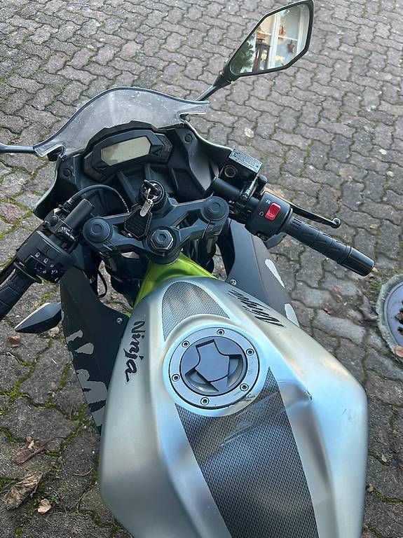 Strasse: Kawasaki Ninja 125 – Gebraucht aus Oberweningen von noe_lnh9 4