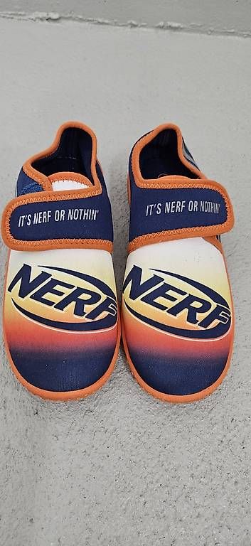 Scarpe per ragazzi: Nerf Badeschuhe Gr. 34 neuwertig – Usato da Baden venduto da Boomer76