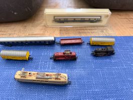 Eisenbahn Modelle Loks Waggons Konvolut guter Zustand