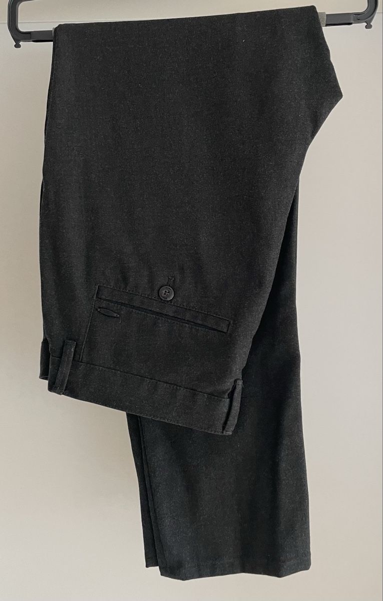 Zara Pantaloni: Pantalon chino – Usato da Pâquier-Montbarry venduto da mir_687p