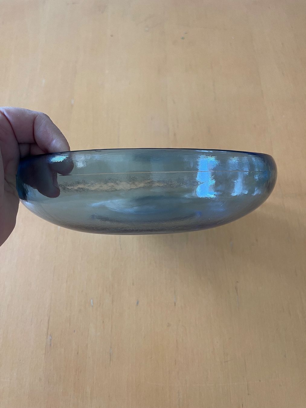 Schalen: Massives Glas hellblau Glasschale Fruchtschale schwer – Gebraucht aus Nussbaumen AG von normajeanbaker 2