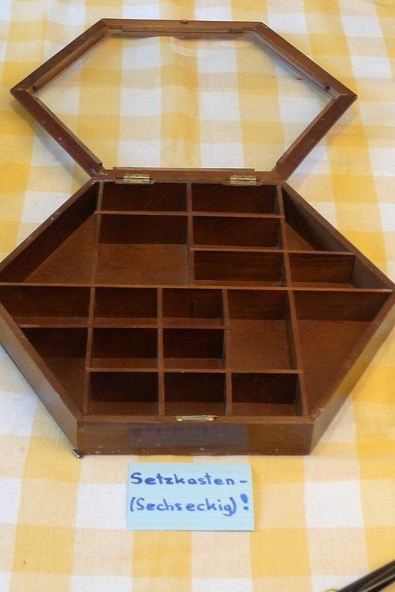 Scaffali: Setzkasten-(Sechseckig) – Usato da Bern venduto da bn1640 1