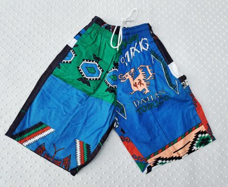 NEU! Coole Vintage Shorts 90er Grösse 104