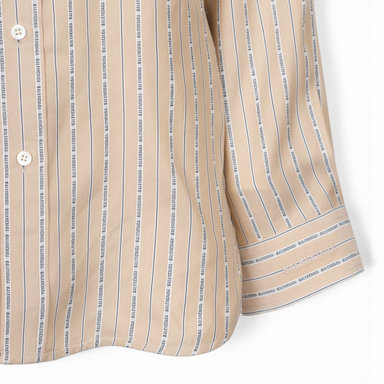 Balenciaga Camicette: Balenciaga Bluse Seide beige Gr. 34 – Usato da Binningen venduto da Designerlabels 5