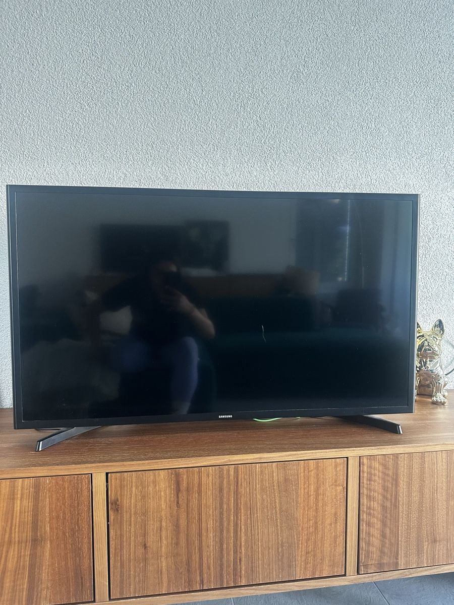 Samsung Televisori: Téléviseur Samsung – Usato da Biel/Bienne venduto da kik_p5wr 1