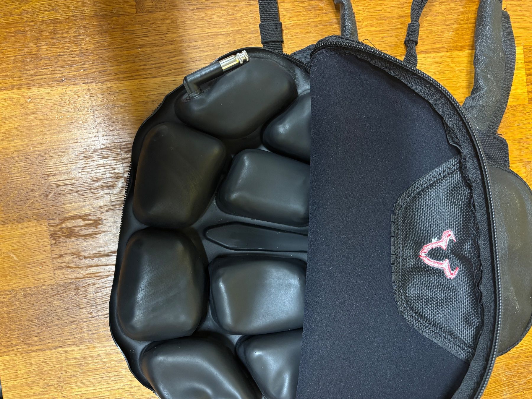 SW-Motech Tutti i ricambio per moto: Coussin de selle SW Motech Rider – Usato da Orsonnens venduto da Flo_Orsonnens 2