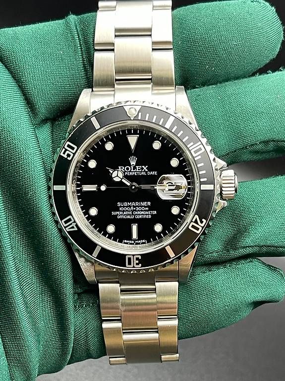 Rolex Uhren: Rolex Submariner Date 40 "RRR" 16610 LC 10 Full – Gebraucht aus Lugano von luganotopwatches 6