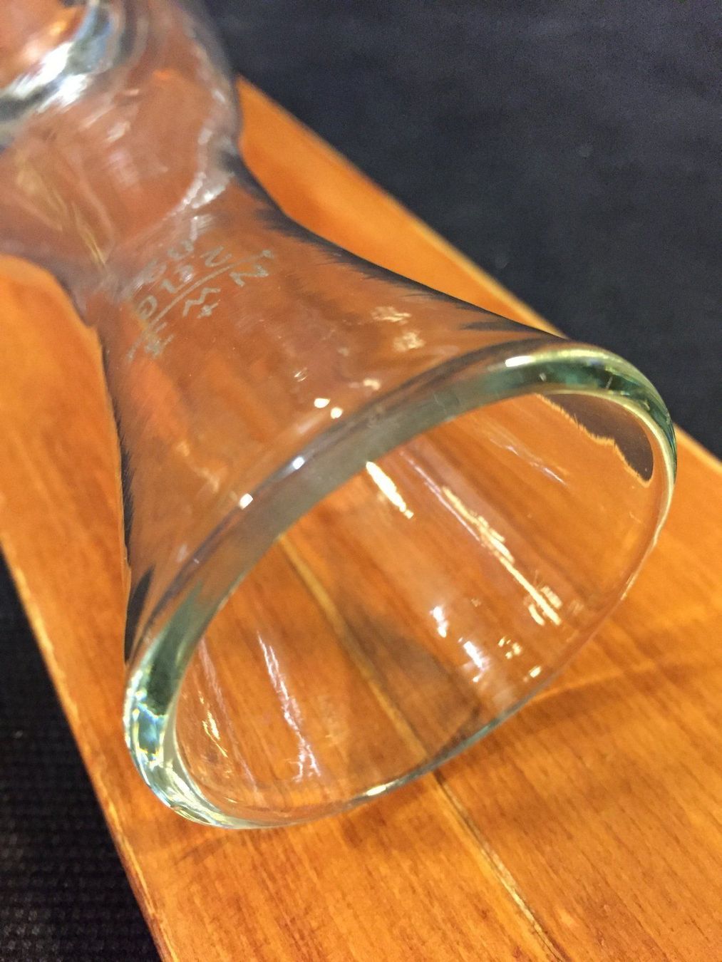 Bottiglie: Vintage Schweizer Glasflasche aus 1962 – Usato da Schaffhausen venduto da vintageworld 8