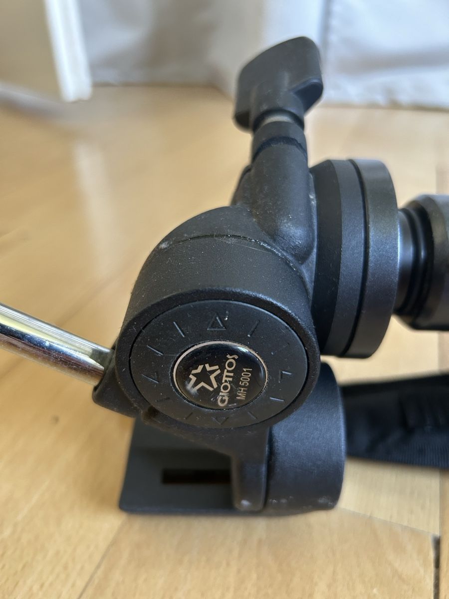 Treppiedi & Teste: GIOTTO'S MTL 9251B Aluminium Tripod – Usato da Basel venduto da Betav8 6