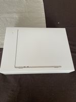 MacBook Air 13" M2 8GB RAM 256GB SSD Starlight neuwertig