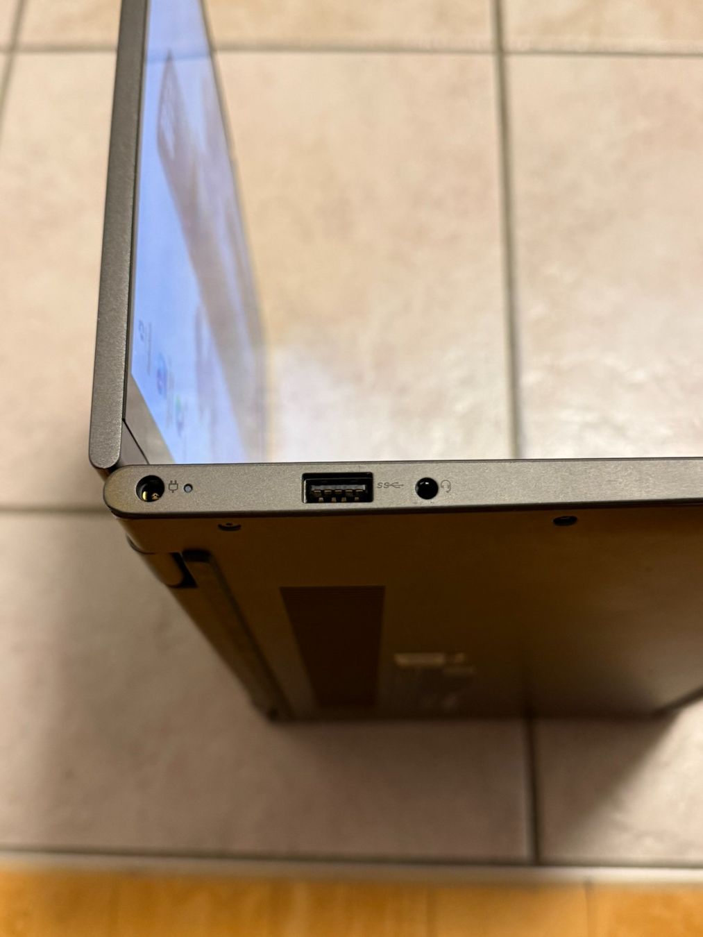 Lenovo Portables: YOGA C640-13IML LTE , Touchscreen – D'occasion à Spiez par eag01 3