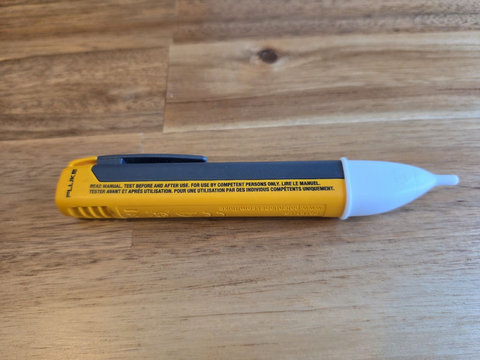Fluke Misurare: Spannungsprüfer Fluke VoltAlert 1AC-E II gebraucht – Usato da Kloten venduto da blu_s2qr 2