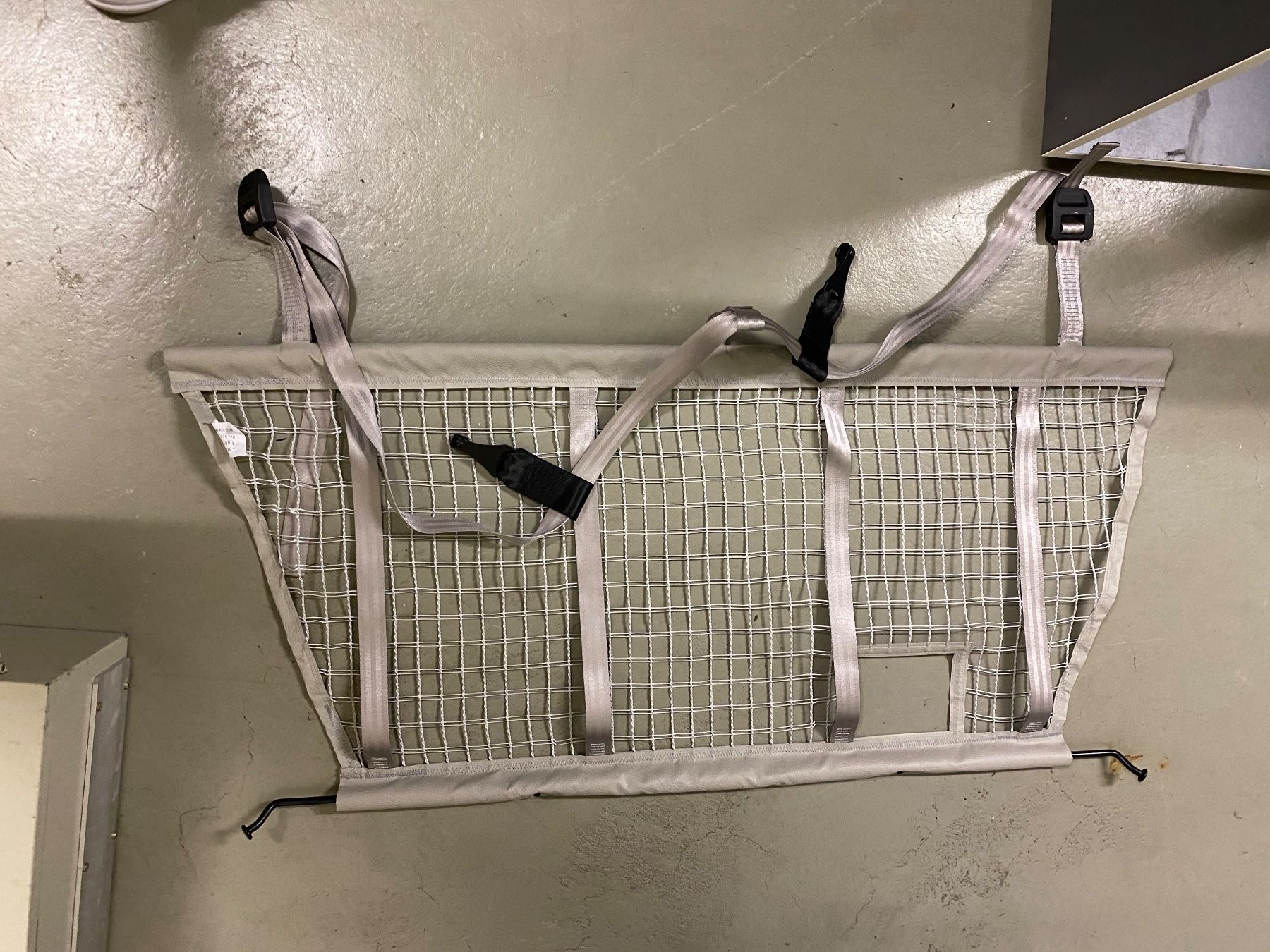 Gabbie, trasporto & Sicurezza: Hundenetz Renault Senic – Usato da Schwaderloch venduto da z_g