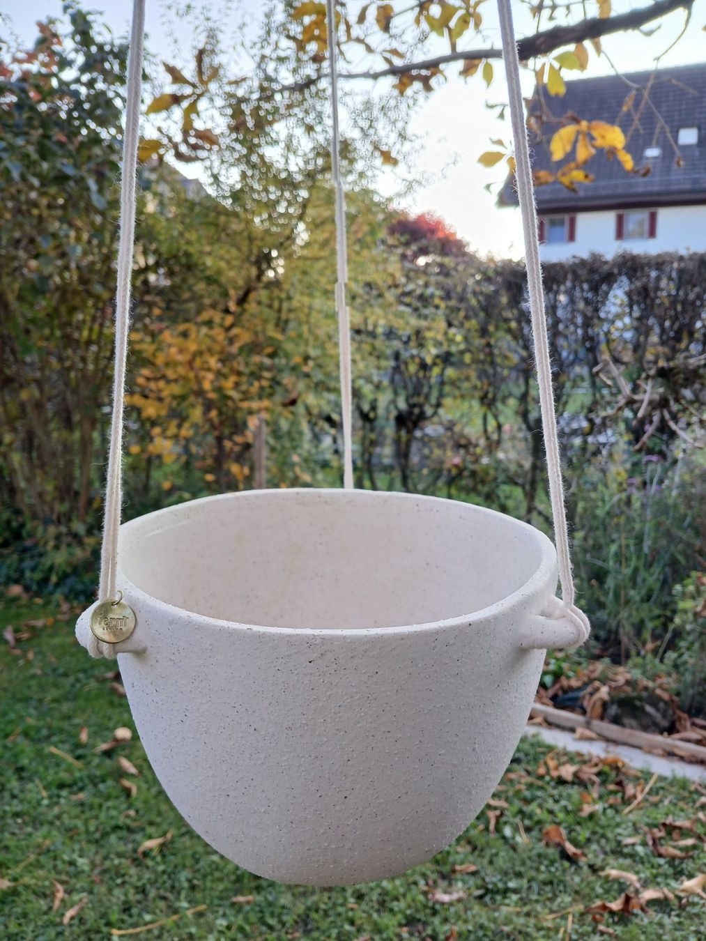 Ferm living Blumentöpfe: Ferm living hängender Topf – Gebraucht aus Wolfhausen von Garfield1414