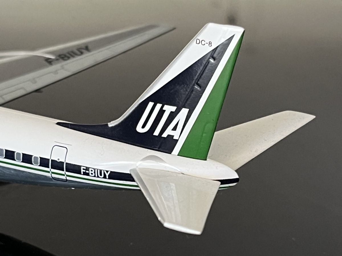 McDonnell Douglas Modellbausätze & Standmodelle: DC-8-32 UTA, Aero Classics 1:200 – Neu (gemäss Beschreibung) aus Rombach von wal_xxr7 4
