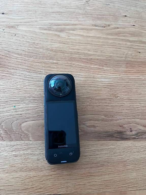 Action Cam: Insta 360 x4 – D'occasion à Liebefeld par dsurfing01