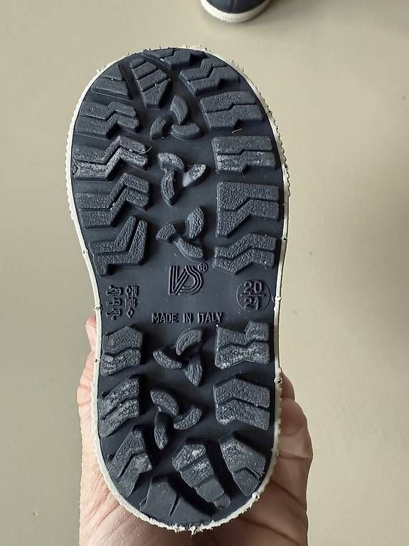Scarpe per ragazze: Bisgaard Schuhe Grösse 22 – Usato da Dornach venduto da Samwyss 1